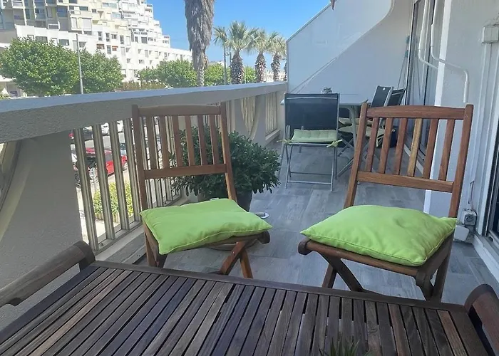30 M2 Centre Et Port Апартаменты *