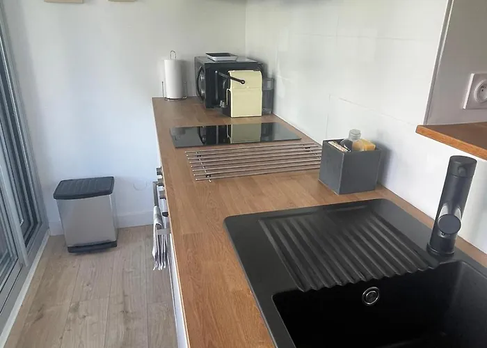 30 M2 Centre Et Port *